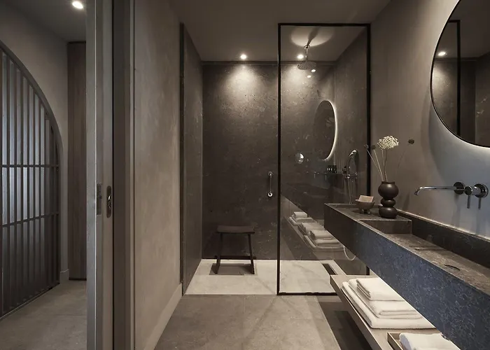 Ella Elissa - Adults Only Kallithéa