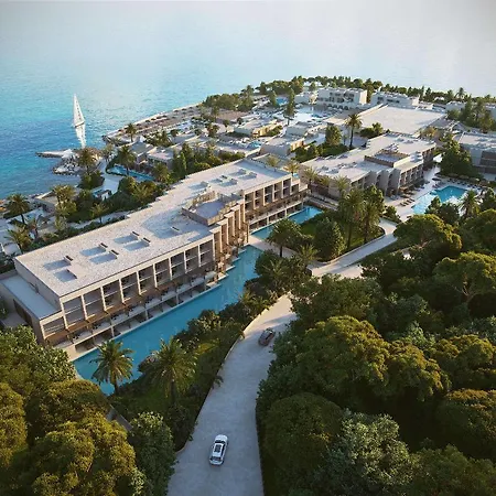 Elissa Lifestyle - Adults Only 5*